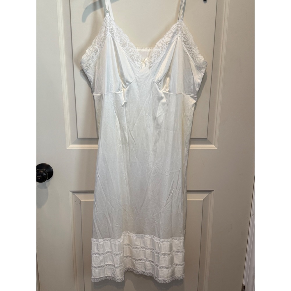 Vintage Adonna Ivory Antron III Nylon Lace Trim Full Slip Dress Vintage Size 42